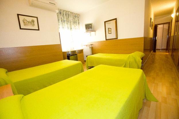 Hostal Lizana 우에스카 외부 사진
